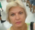 Rencontre Femme : Viktoriya, 60 ans à Ukraine  Simferopol